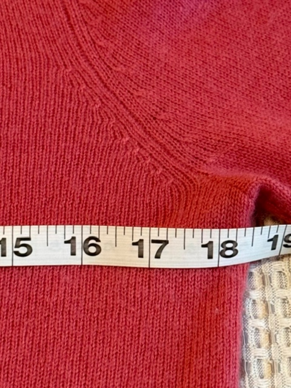 Tahari Raspberry Pink Cashmere Sweater, Small - Picture 4 of 5